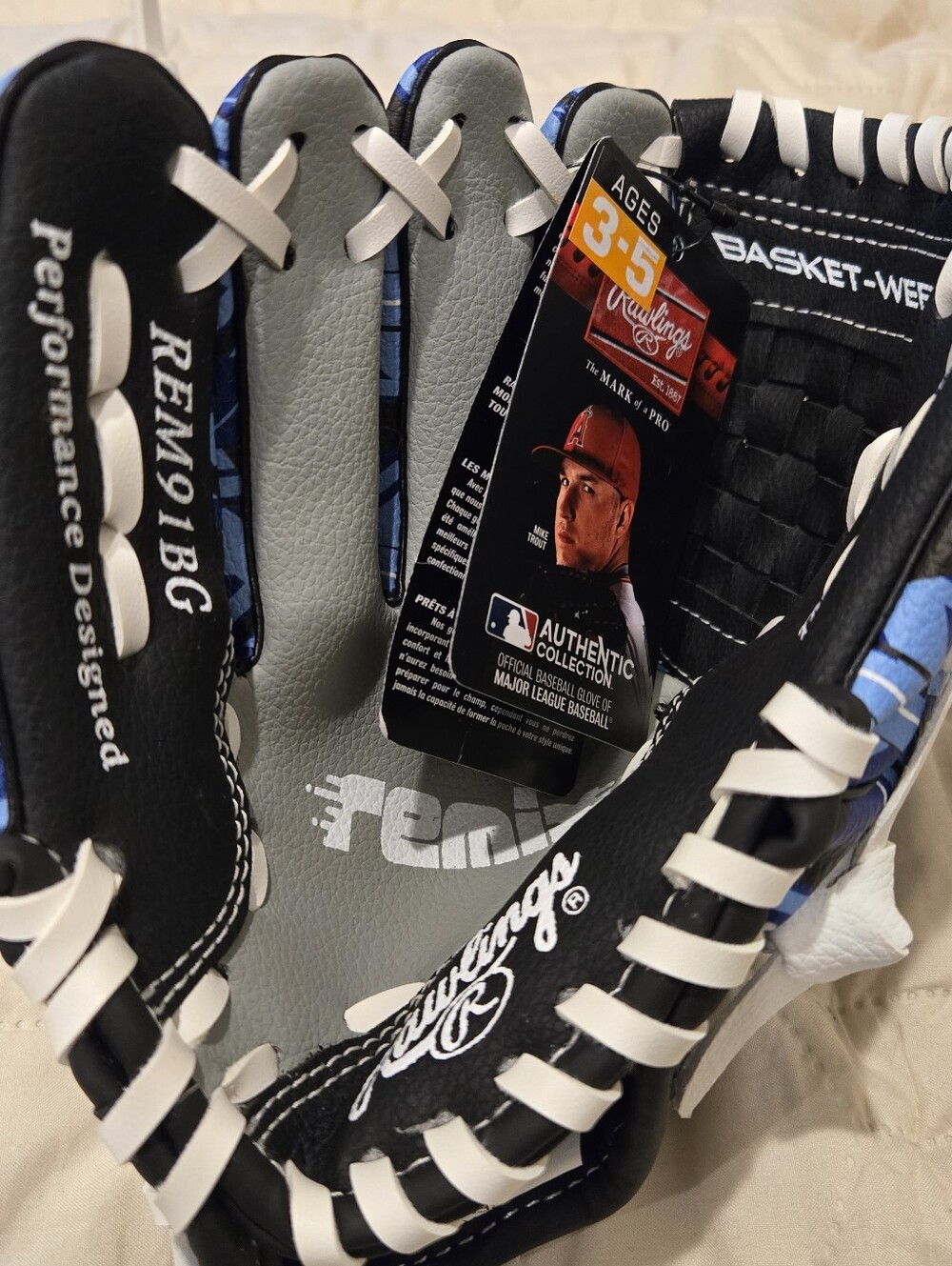NWT - Rawlings Remix T-Ball & Youth 9" Blue - Left Hand Throw baseball glove.